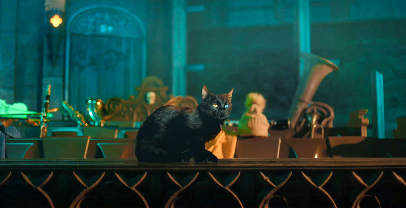 Efteling: extra scènes in langere versie van commercial Danse Macabre