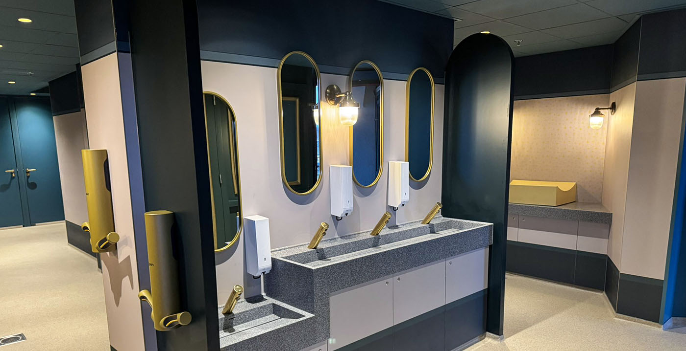Foto's: ingrijpende metamorfose voor toiletten bij Efteling-entree