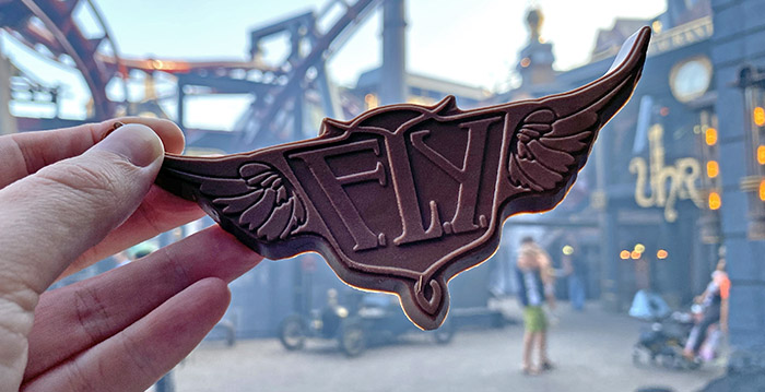 Phantasialand verkoopt F.L.Y.-chocolaatjes in nieuwe snoepwinkel