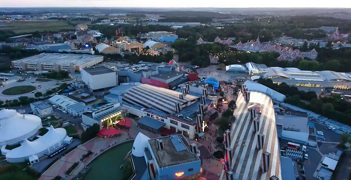 Egyptenaar zonder verblijfsvergunning valt medewerker Disneyland Paris aan