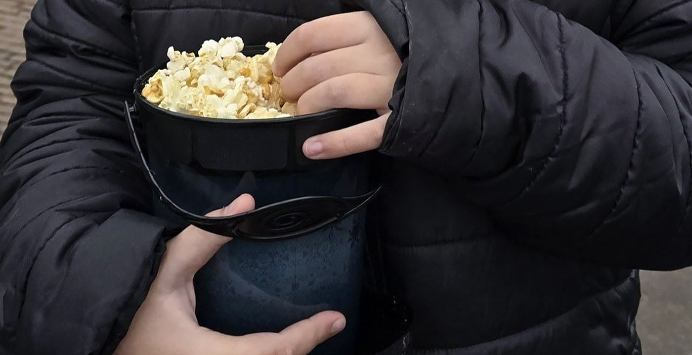 Efteling-bezoeker wordt verrast na laten vallen van popcorn: 'Dikke 10 voor het personeel'