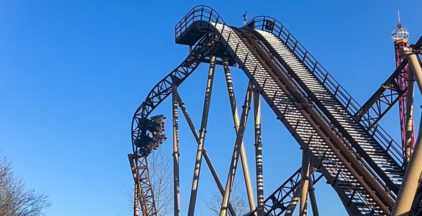 Video: pretpark in Oostenrijk test nieuwe achtbaan Helios