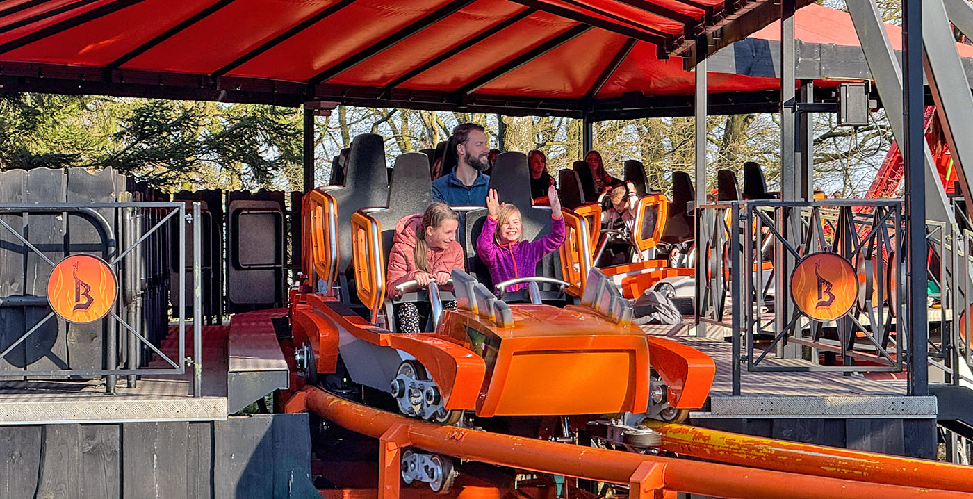 Avonturenpark Hellendoorn zet na vier jaar alweer een nieuwe trein op achtbaan Balagos