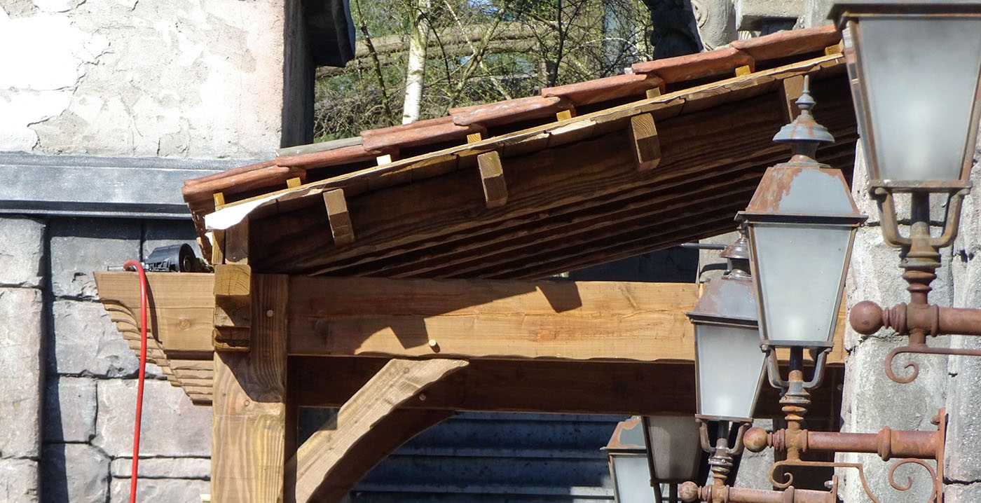 Foto's: Efteling bouwt nieuwe overkapping bij De Vliegende Hollander