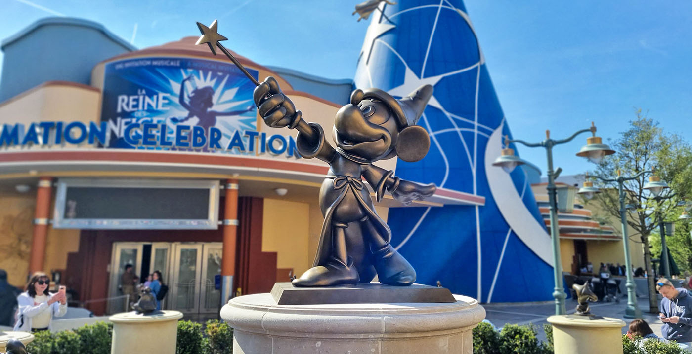 Foto's: Disneyland Paris opent eerste gedeelte van themagebied World Premiere Plaza