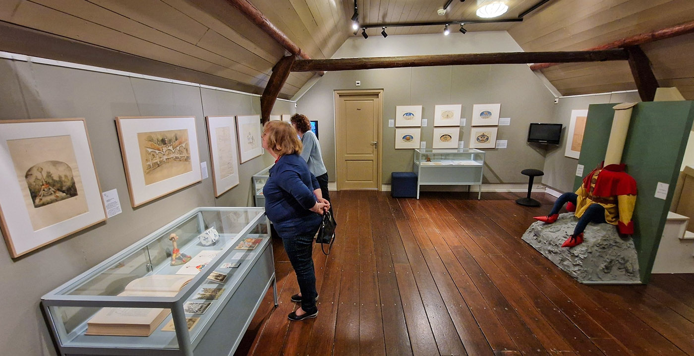 Een sprookje om naar uit te kijken: tijdelijke expositie rond Efteling-figuur Langnek