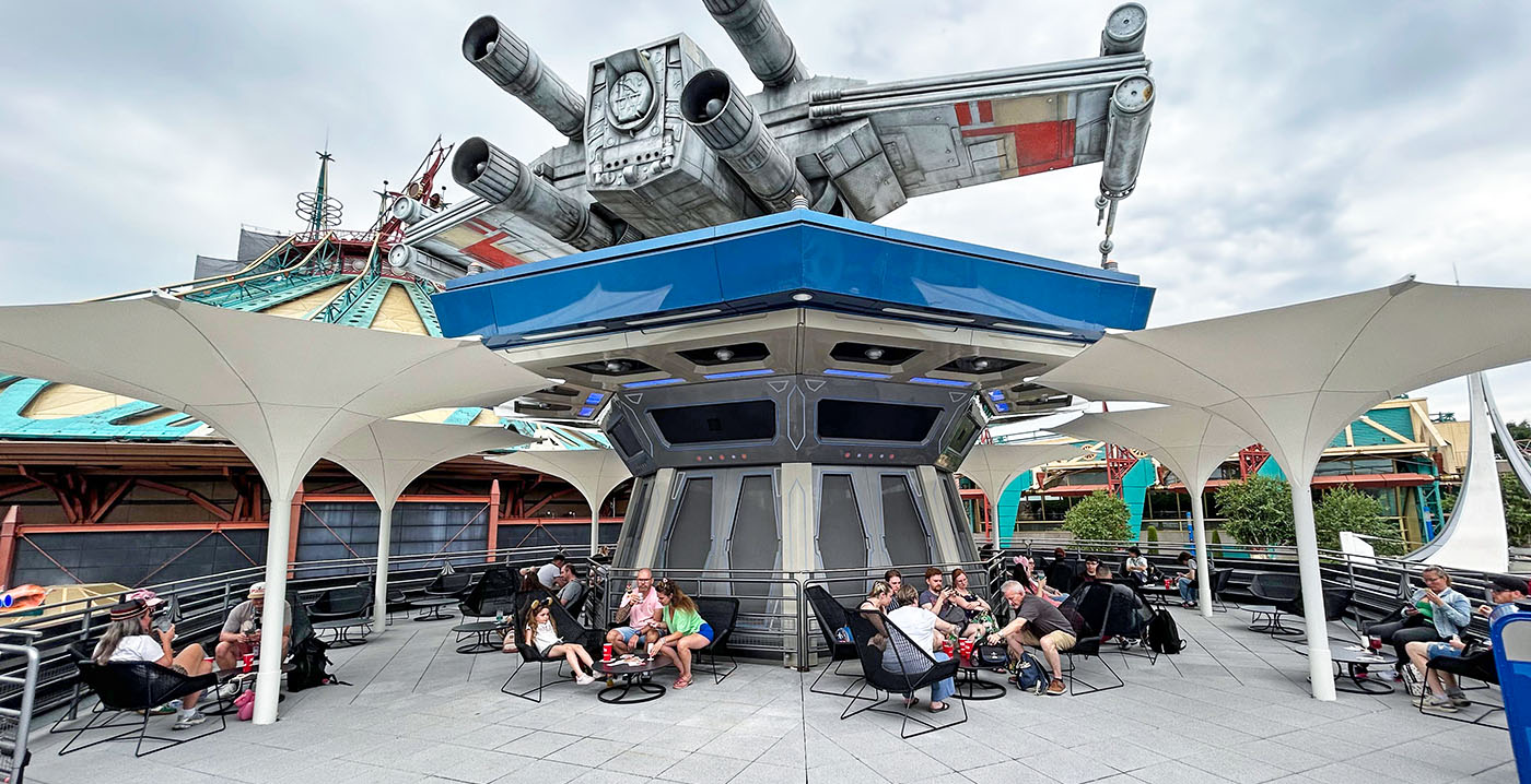 Disneyland Paris opent Star Wars-terras: 15 euro voor flesje cola en twee koekjes