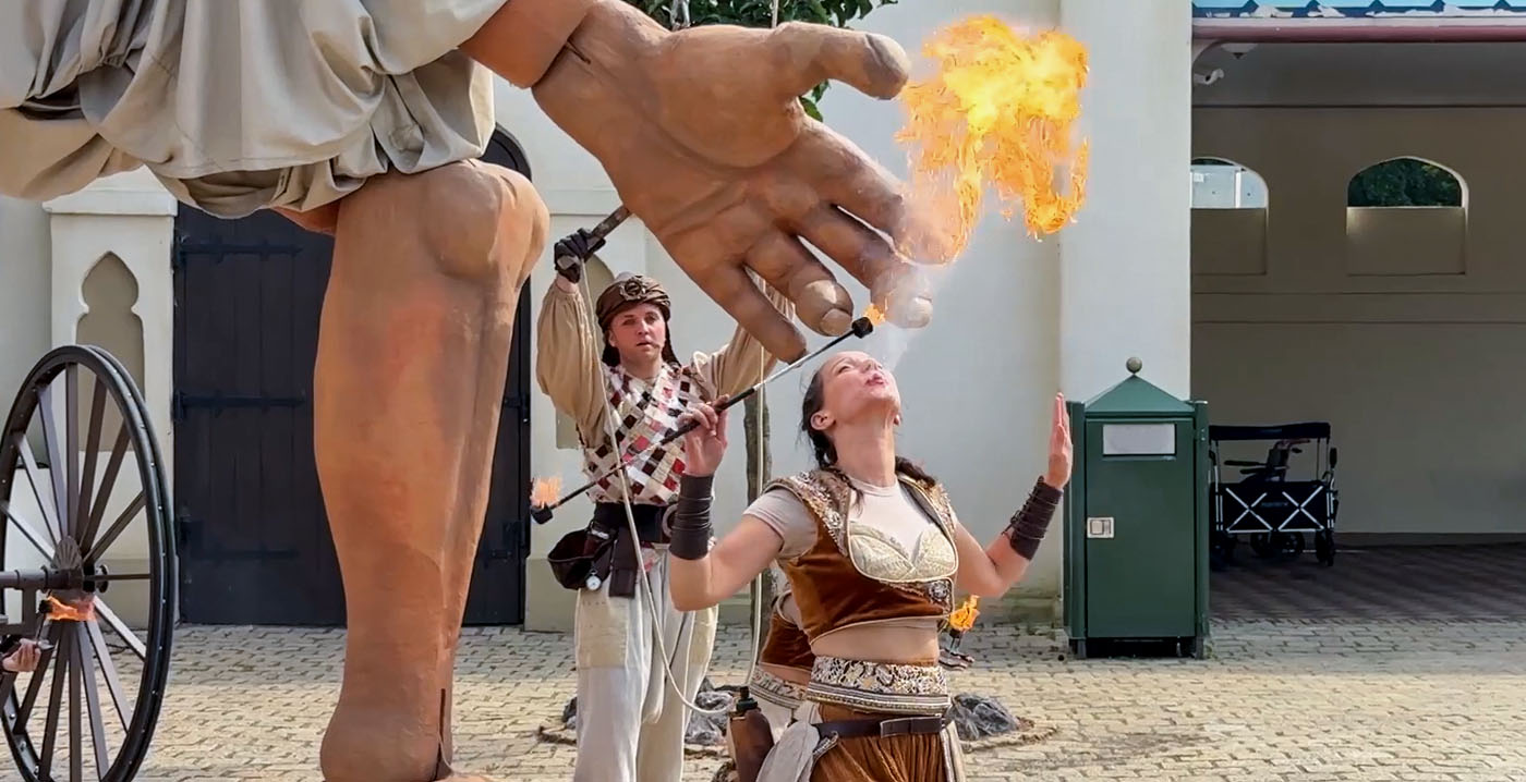 Video: nieuwe show met vuur, dans en gevechten bij Efteling-attractie Fata Morgana
