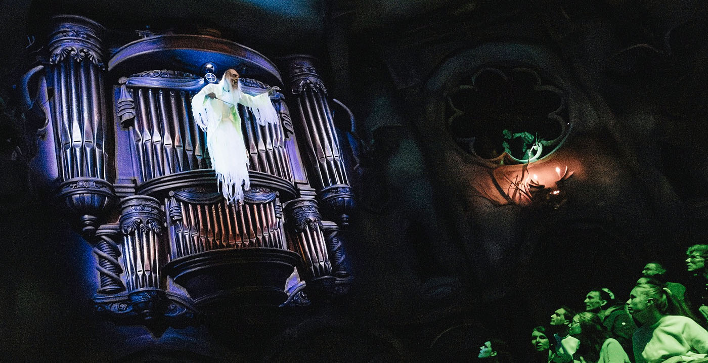Opluchting voor Efteling-bezoekers: Danse Macabre na vier dagen storing weer open