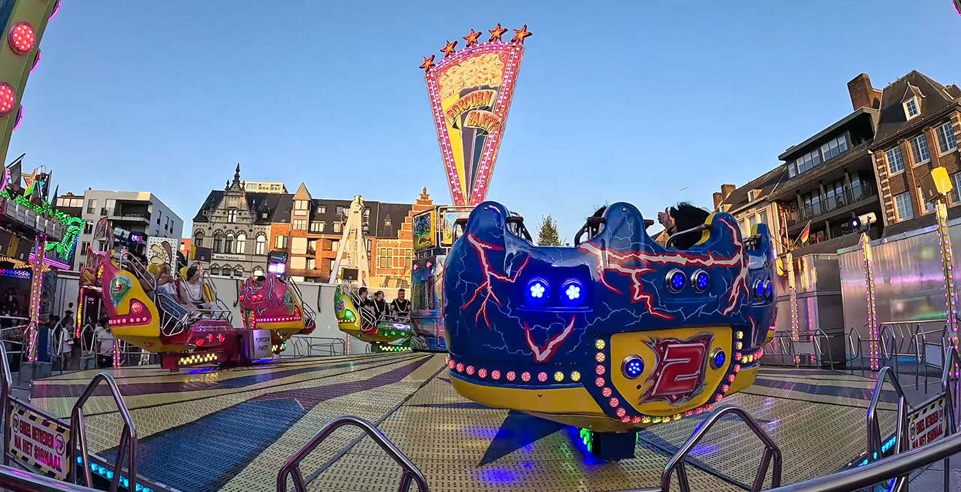 Kermisexploitant en medewerker in elkaar geslagen op kermisterrein