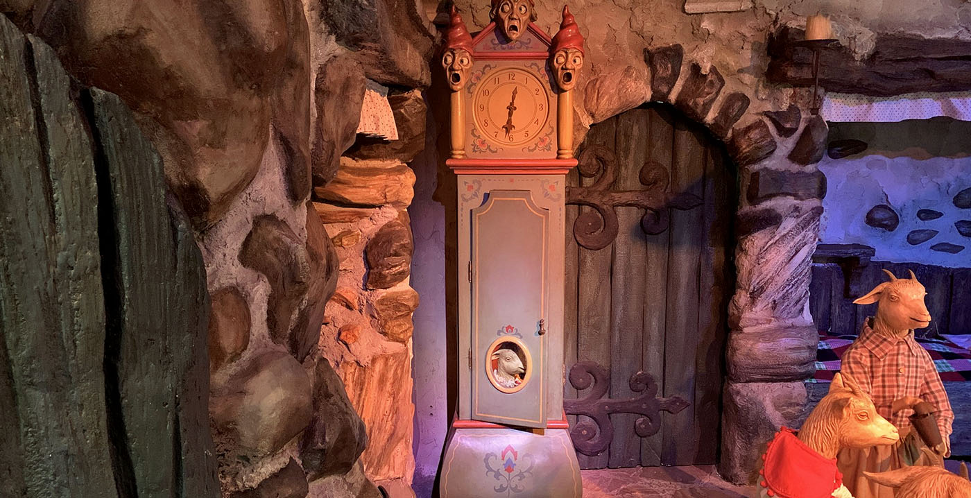 Efteling-medewerker sleept attractiepark voor de rechter om werktijden