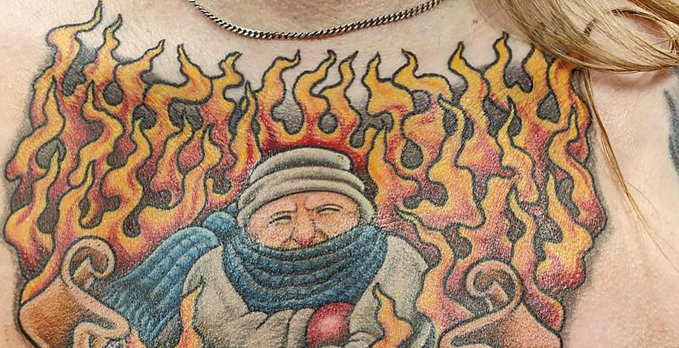 Twaalf uur onder de naald voor één Efteling-tatoeage: 'Het zit erop'