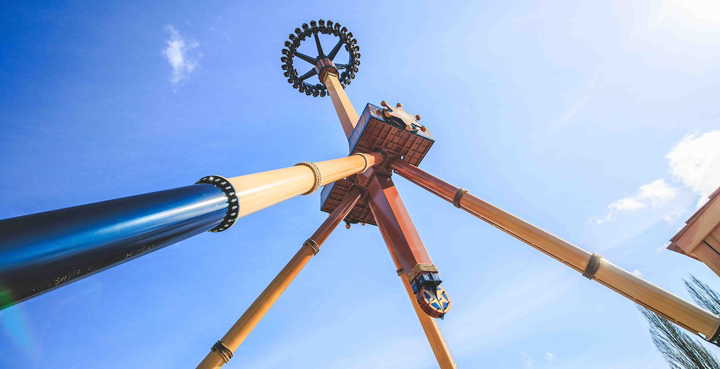 De eerste testritten: nieuwe attractie Sky Sifter torent hoog boven Slagharen uit