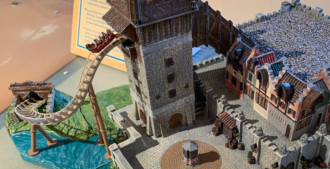 Voor alle fans van De Vliegende Hollander: Efteling brengt gigantisch miniatuur uit
