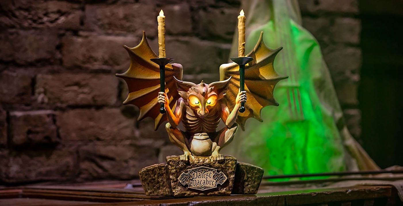Efteling brengt bijzondere nieuwe Danse Macabre-souvenirs uit, waaronder duivelse kaarsendrager