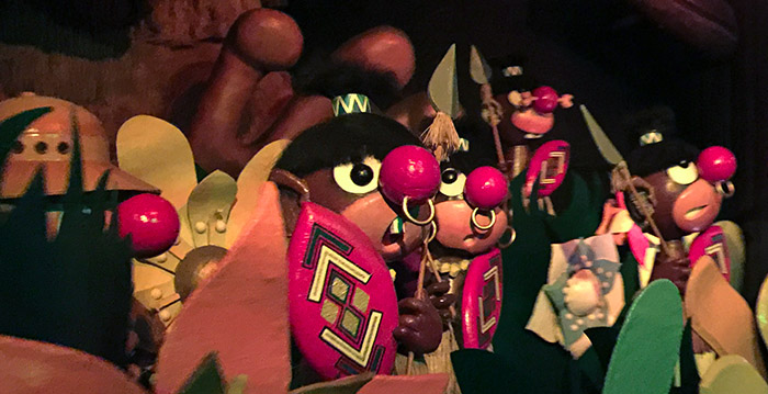 'Efteling moet iets doen tegen racisme bij Carnaval Festival en Monsieur Cannibale'