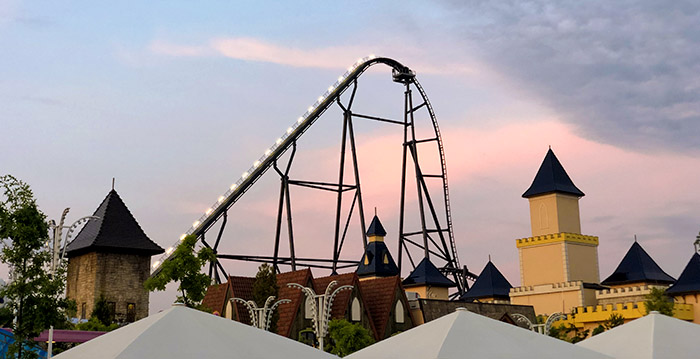 Pretpark laat medewerkers beloven dat ze gelovig zijn