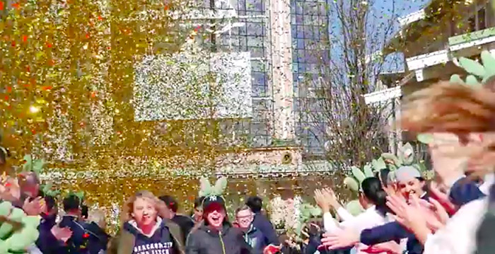 Oeps: hele stad onder de confetti na feestje in pretpark