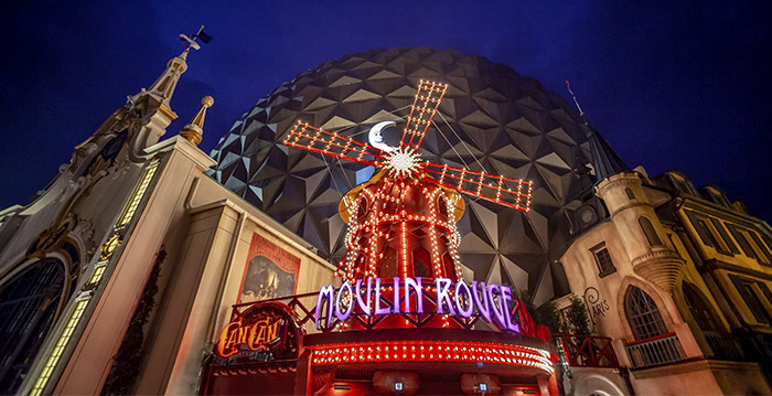 Europa-Park schaamt zich voor decoraties bij achtbaan: lichten uit