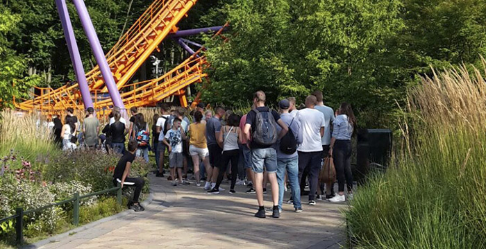 Looopings maakt actuele wachttijden van tientallen pretparken inzichtelijk
