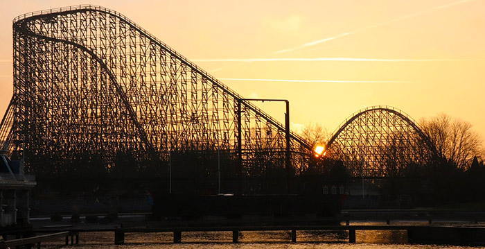 Pretparkgroep Merlin haalt 500 miljoen euro op om te kunnen overleven