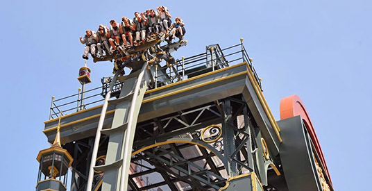 Efteling presenteert spectaculaire openingsceremonie van achtbaan Baron 1898