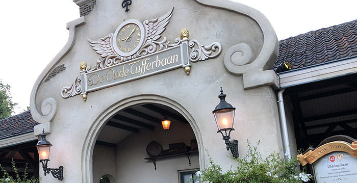 Efteling onderzoekt technisch probleem bij vernieuwde oldtimerbaan