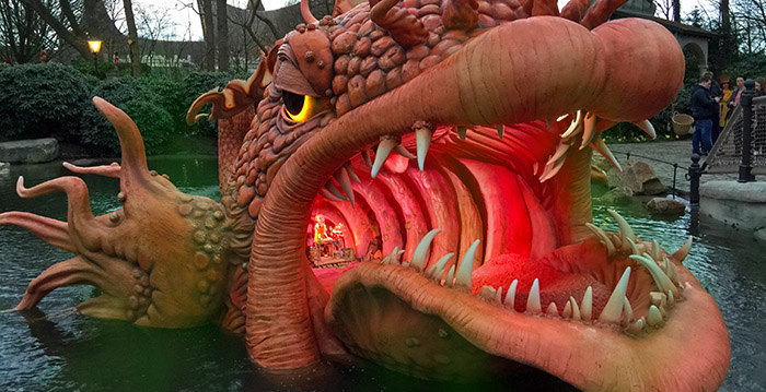 Efteling verspreidt geur van rotte vis in het Sprookjesbos