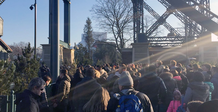 Efteling deelt vrijkaartjes uit na klachten over gesloten achtbanen