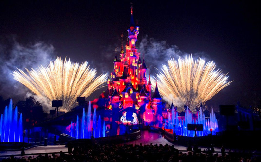 Nieuwe spektakelshow Disneyland Paris in première