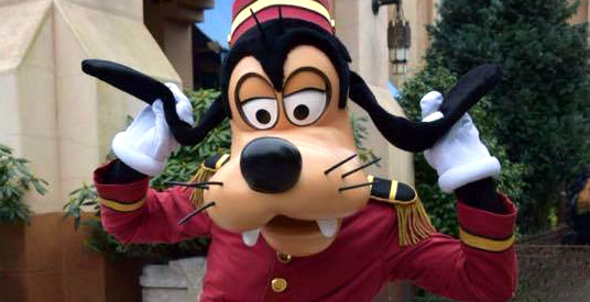 Discriminatie? Duurdere kaartjes Disneyland voor buitenlanders